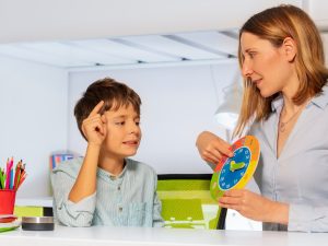 أن تستيقظ وأنت فجأة عبقري رياضيات.. غوص في لغز متلازمة العالِم المكتسب