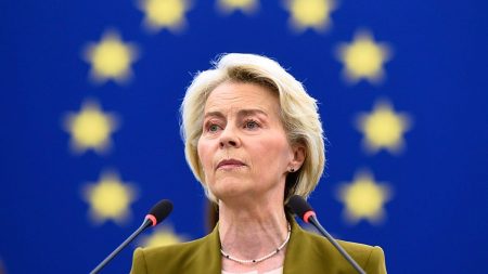 الاتحاد الأوروبي يجمد أصول روسية بشكل دائم في خطوة تصعيدية.