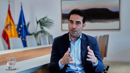 تُؤكّد وزيرة الاقتصاد الإسبانية أن الهجرة تشكّل فرصة لأوروبا.