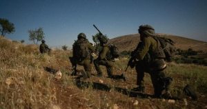 الجيش الإسرائيلي يتوغل بمحيط بلدة سورية شهدت مواجهة مع قواته