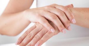 مركب نباتي واعد يفتح آفاقا جديدة لعلاج الأكزيما العصبية