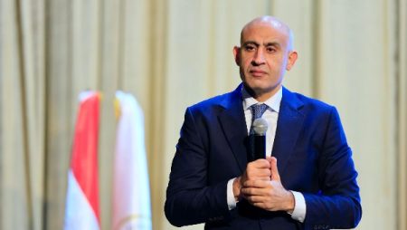 أضخم تطوير| إصلاح مناهج الانجليزي والعربي والدراسات الإجتماعية من رياض الأطفال للثانوي