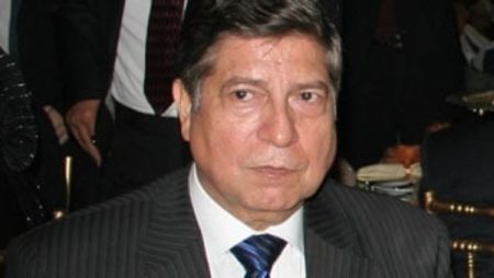 وفاة الدكتور محمد عبداللاه رئيس جامعة الإسكندرية الأسبق