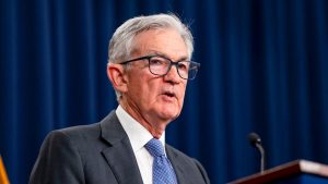 هل يكون خفض الفائدة الأخير للبنك الفيدرالي آخر قرارات باويل؟