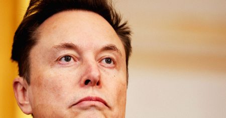 سباس إكس تستعد أخيراً للطرح العام لأسهمها (IPO).