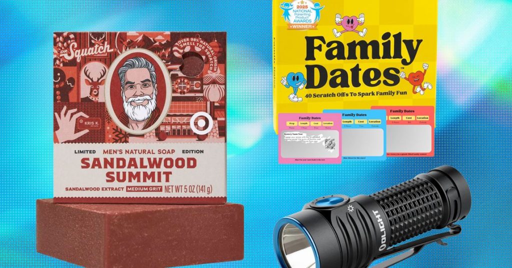 أفضل الهدايا الصغيرة لبدء احتفالات عيد الميلاد (Christmas Morning).