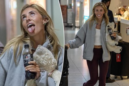 بوني بلو تعود إلى المملكة المتحدة بعد (مغامرة) في بالي.