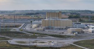 مراكز بيانات جوجل تعود إلى الطاقة النووية في مناطق الأعاصير.