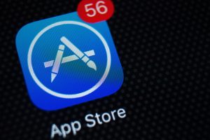 اليابان تجبر آبل على فتح متجر التطبيقات وتضرب إيراداته