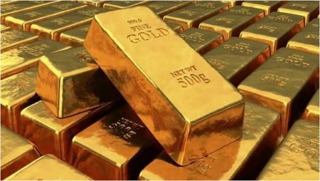 تراجع أسعار الذهب في المعاملات الفورية