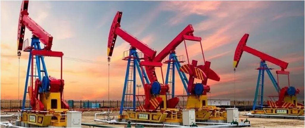 ارتفاع أسعار النفط.. وخام برنت يسجل 62 دولارا للبرميل