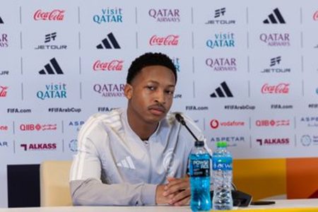 مراد هوساوي: جاهزون لمواجهة فلسطين.. ودعم الجماهير يدفعنا نحو التأهل