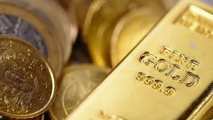 انخفاض الذهب مع ارتفاع الدولار قبيل قرار الفائدة الأمريكية