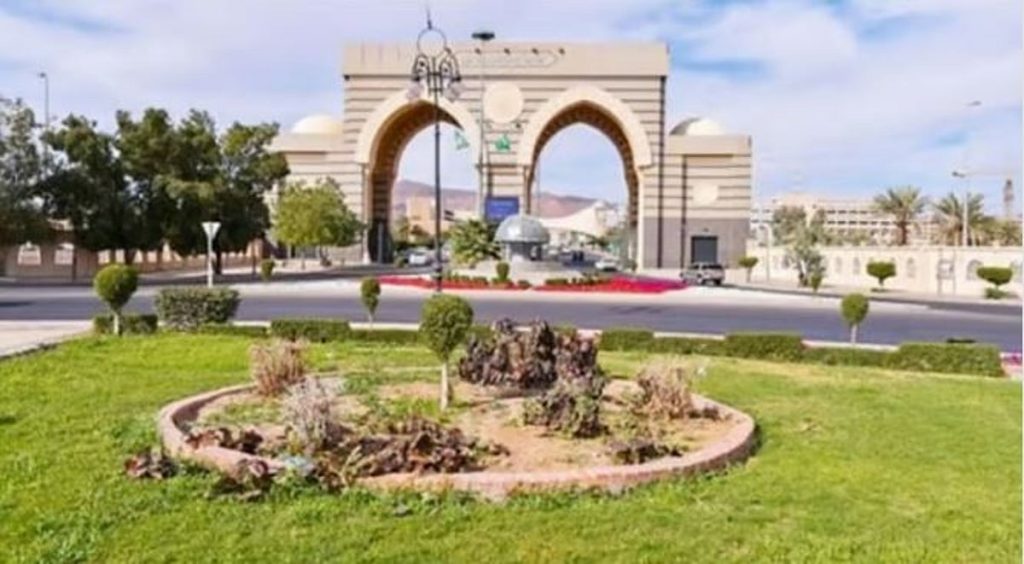 الجامعة الإسلامية تعلن مواعيد الاختبارات والمقابلات الشخصية للمتقدمين على برامج الماجستير والدكتوراه