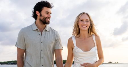 كانديس كينغ وستيفن كروغر من مسلسل (TVD) يتوقعان طفلهما الأول، وثالث لطفلتهما.