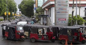 سريلانكا تنشئ صندوقاً لإعادة الإعمار بعد عاصفة مدمرة