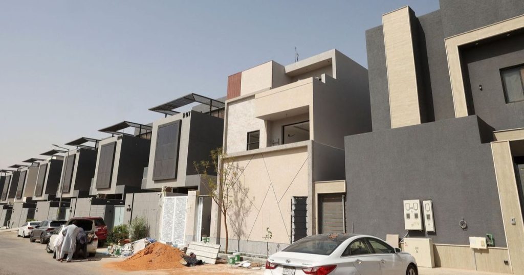 “إنترو القابضة” المصرية تعتزم التوسع في قطاع العقارات السعودي