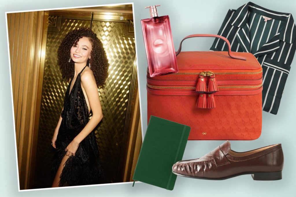 نيكول باركر، نجمة (The Last of Us)، تفضل عطرًا وبنطلونًا وبيجامات.