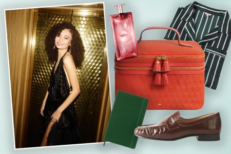 نيكول باركر، نجمة (The Last of Us)، تفضل عطرًا وبنطلونًا وبيجامات.