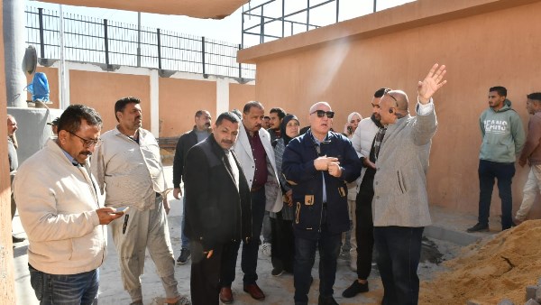 نائب رئيس الشركة القابضة ورئيس مياه دمياط يتابعان مشروعات «حياة كريمة»