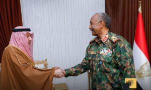 الخريجي والبرهان يبحثان السلام بالسودان والمبادرة السعودية الأمريكية