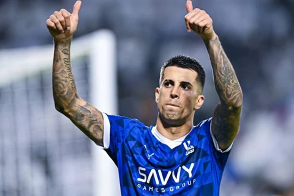 كانسيلو على مفترق طرق مع الهلال.. قيود القوائم تفتح باب الرحيل