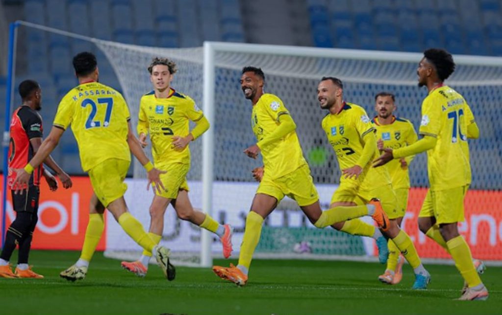 الحزم يفوز على الرياض في “دوري روشن”