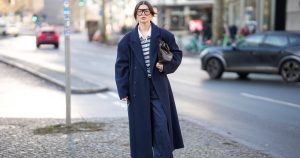 أمازون تخفض أسعار أساسيات الموضة الشتوية المريحة بدءًا من 9 دولارات.