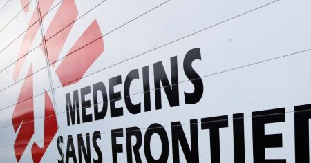 حماس تدين والأمم المتحدة تحذر من حظر إسرائيل المنظمات الإغاثية بغزة والضفة