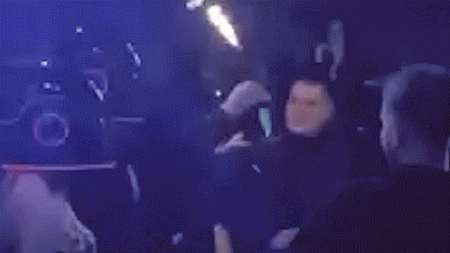 سويسرا: سُوقِت زجاجات مُشتعلة في مَلهًى ليلي قبل حريق رأس السنة المَأساوي.