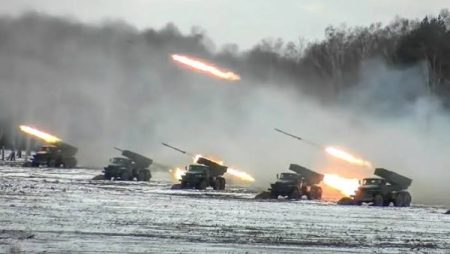 موسكو: إسقاط 76 طائرة مسيرة أوكرانية فوق الأراضي الروسية