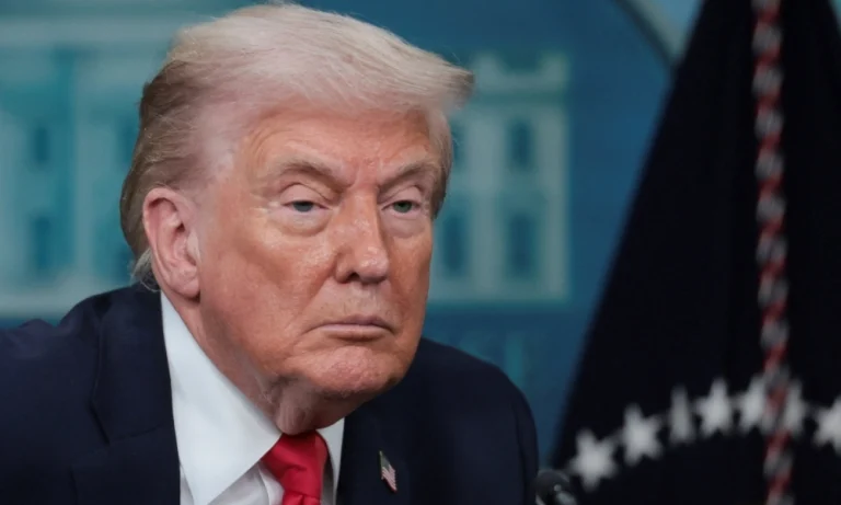 ترامب يمهل إيران 10 أيام: اتفاق نووي أو عواقب وخيمة