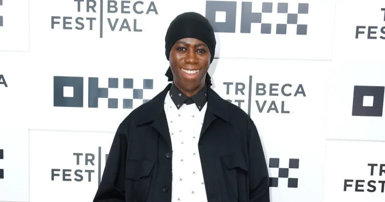 أصدقاء الآنسة ألكساندر ينظمون حملة GoFundMe بعد سكتة دماغية وفيلم وثائقي عن “America’s Next Top Model”