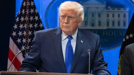 ضربات أمريكية على إيران قد تستهدف أفراداً وتسعى لتغيير النظام: تقرير