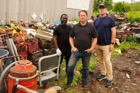 ملايين المواطنين الأمريكيين لديهم 10 آلاف – 20 ألف دولار مخفية في منازلهم دون علمهم