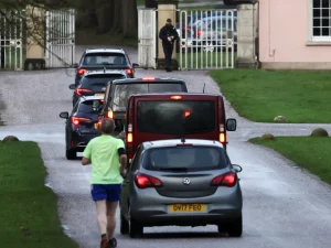 أندرو قيد التحقيق بقضية إبستين ولندن تدرس استبعاده من ولاية العرش