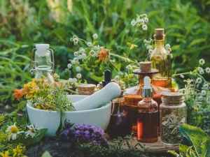 الطب البديل.. متى يكون مكمّلا ومتى يصبح خطيرا؟