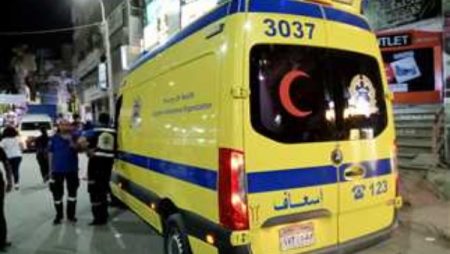 إصابة 4 أشخاص فى حادث تصادم ميكروباص وتوك توك بطريق قنا الزراعى