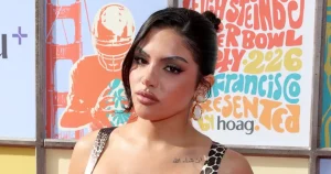 تمديد أمر تقييدي مؤقت بحق هدى مصطفى من “Love Island” حتى جلسة استماع جديدة