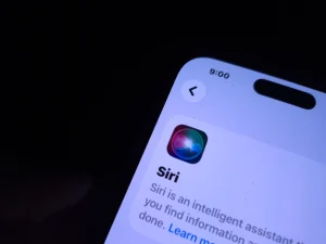 آبل تحول “سيري” إلى وكيل ذكاء اصطناعي في تحديثها المقبل