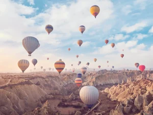 كابادوكيا تركيا مدن تحت الأرض مداخن الجن ومناطيد فوق أرض الحكايات