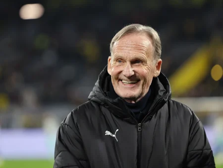 مسؤول ألماني يطالب برحيل إنفانتينو عن الفيفا