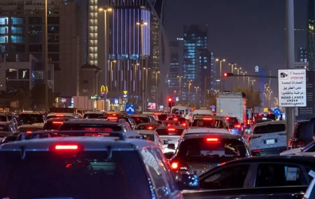 مبادرة جديدة لعودة المتغيبين عن العمل إلى سوق العمل